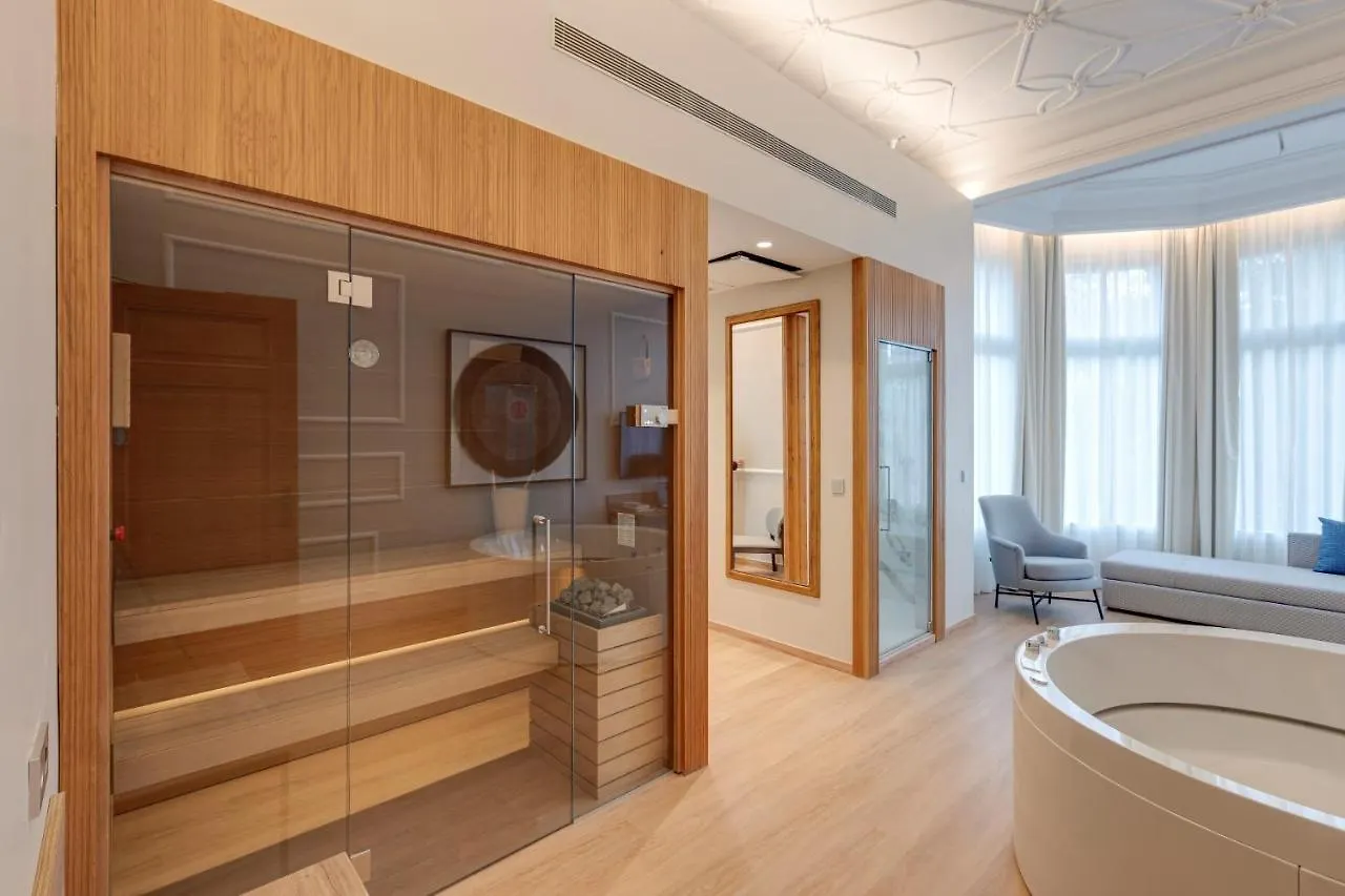 *****  Hotel Boutique Mirlo Barcelona Spain